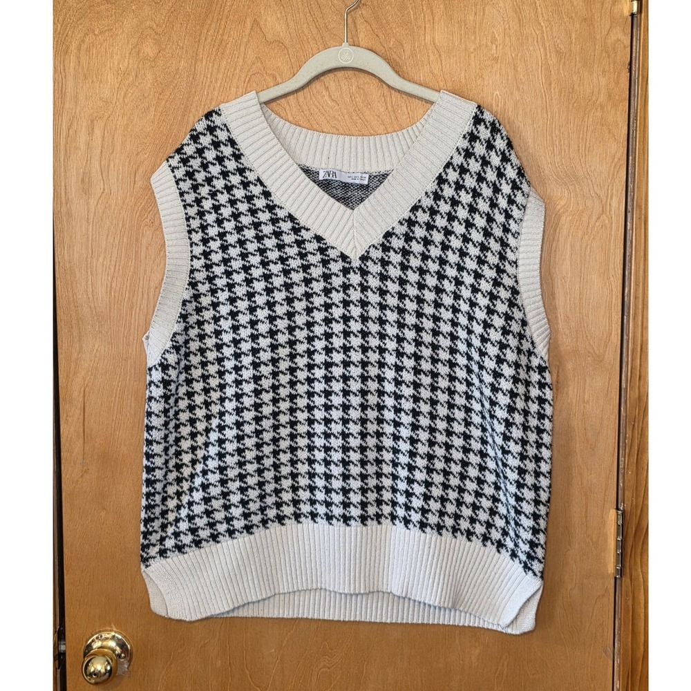 Zara Womens Houndstooth Academia Knit Sweater Vest Black White V-Neck Size Large